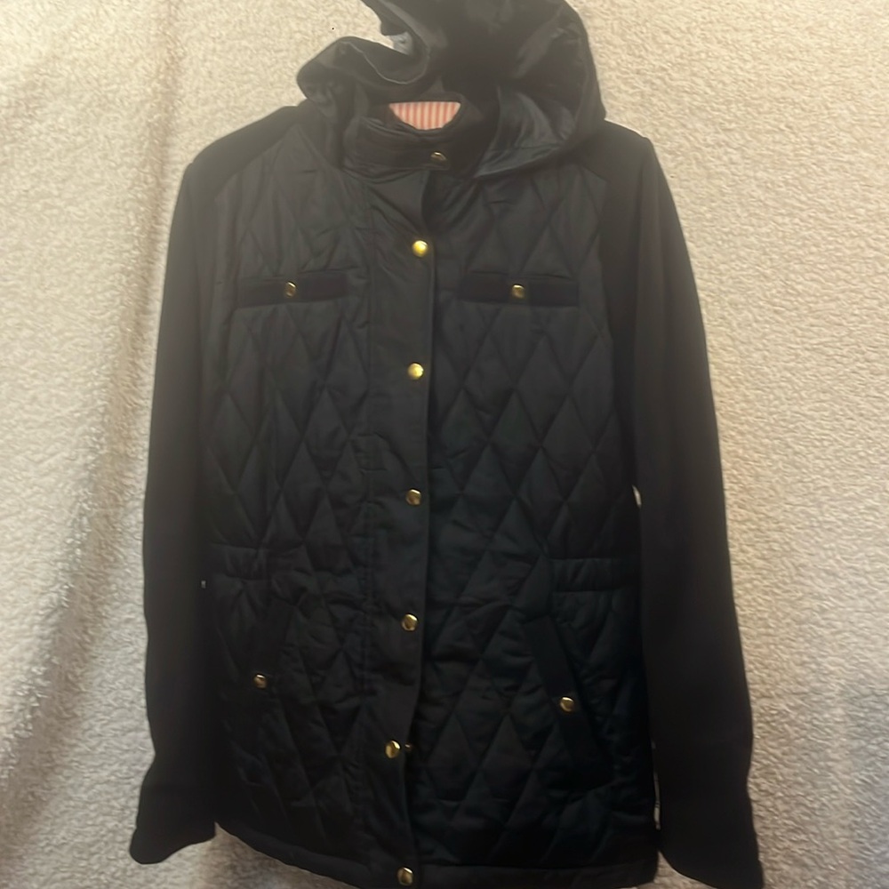 CENTIGRADE  Women’s Outerwear   Jacket Black Zipper Front With Gold Snaps